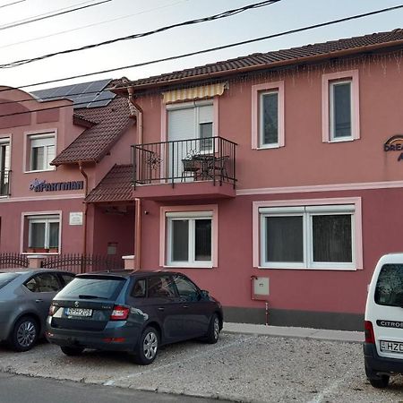 Álom Apartman Hajdúszoboszló Exterior foto