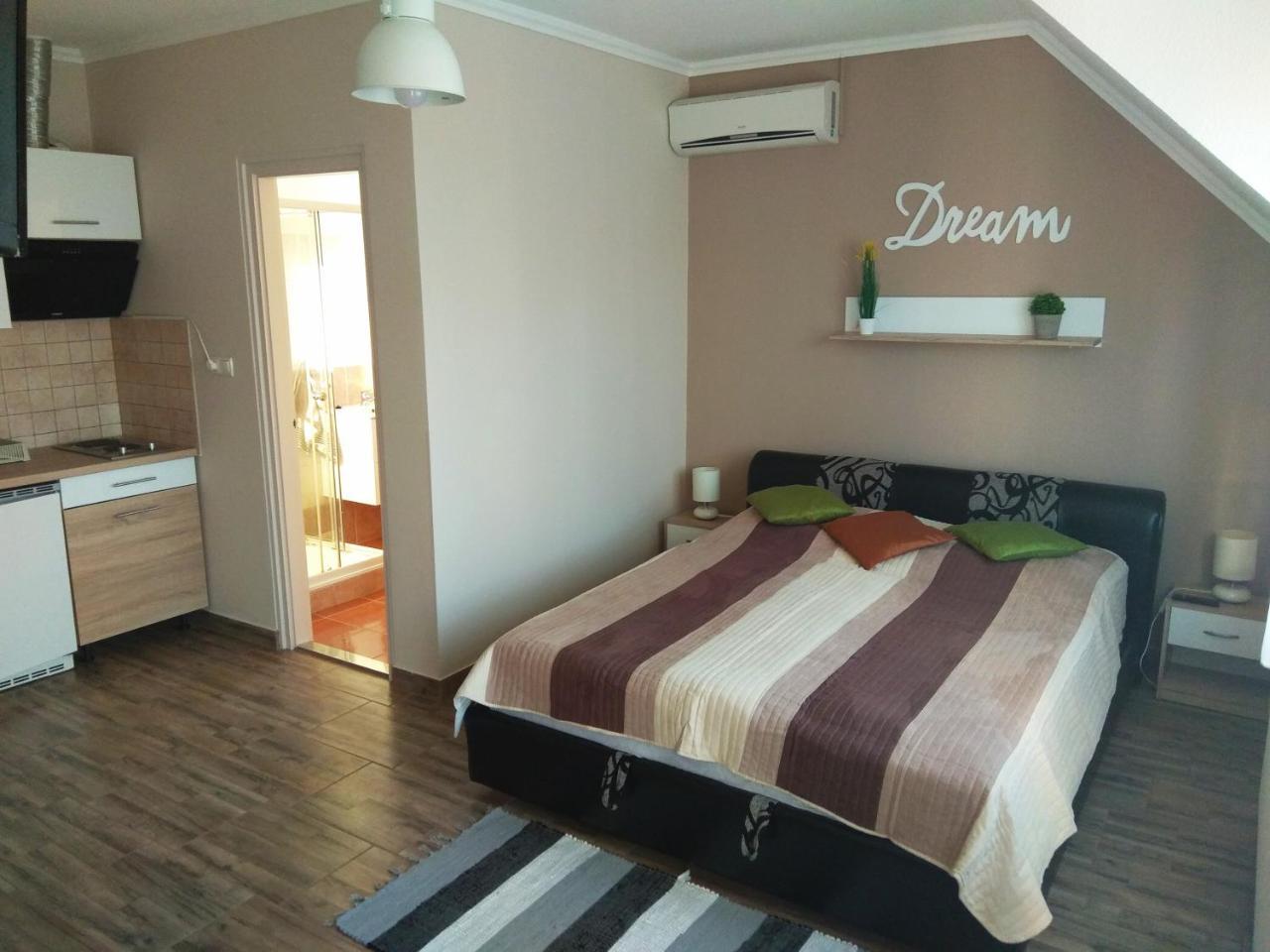 Álom Apartman Hajdúszoboszló Exterior foto